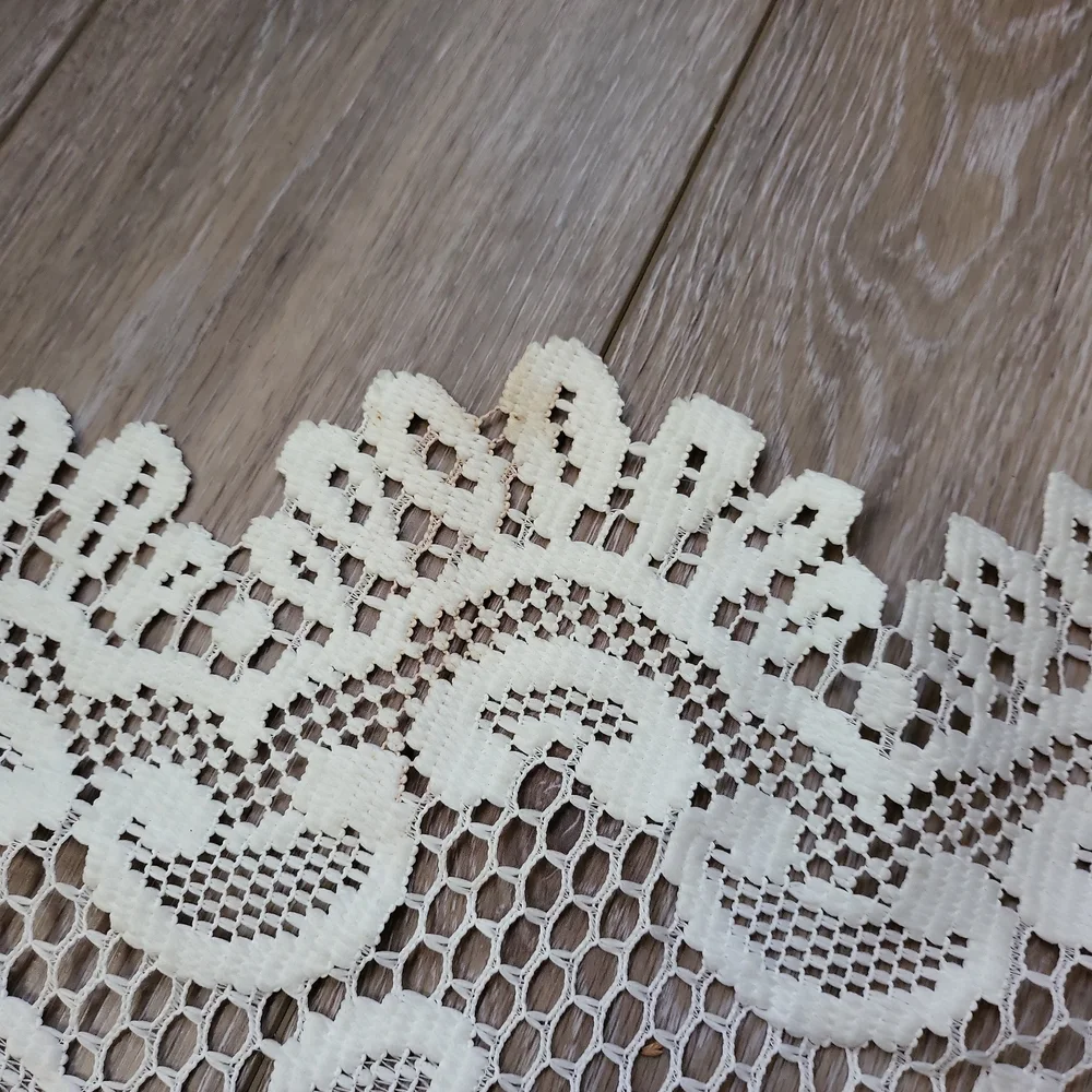 Heritage Lace Doilie 36